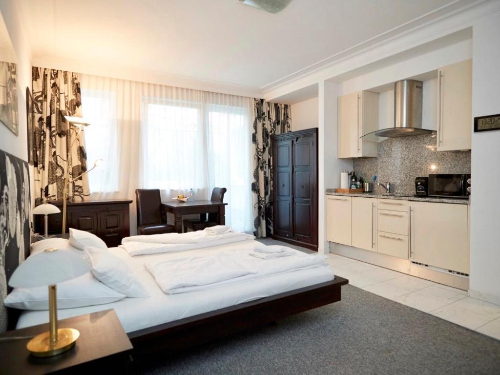 Vienna Studio Apartments Екстериор снимка